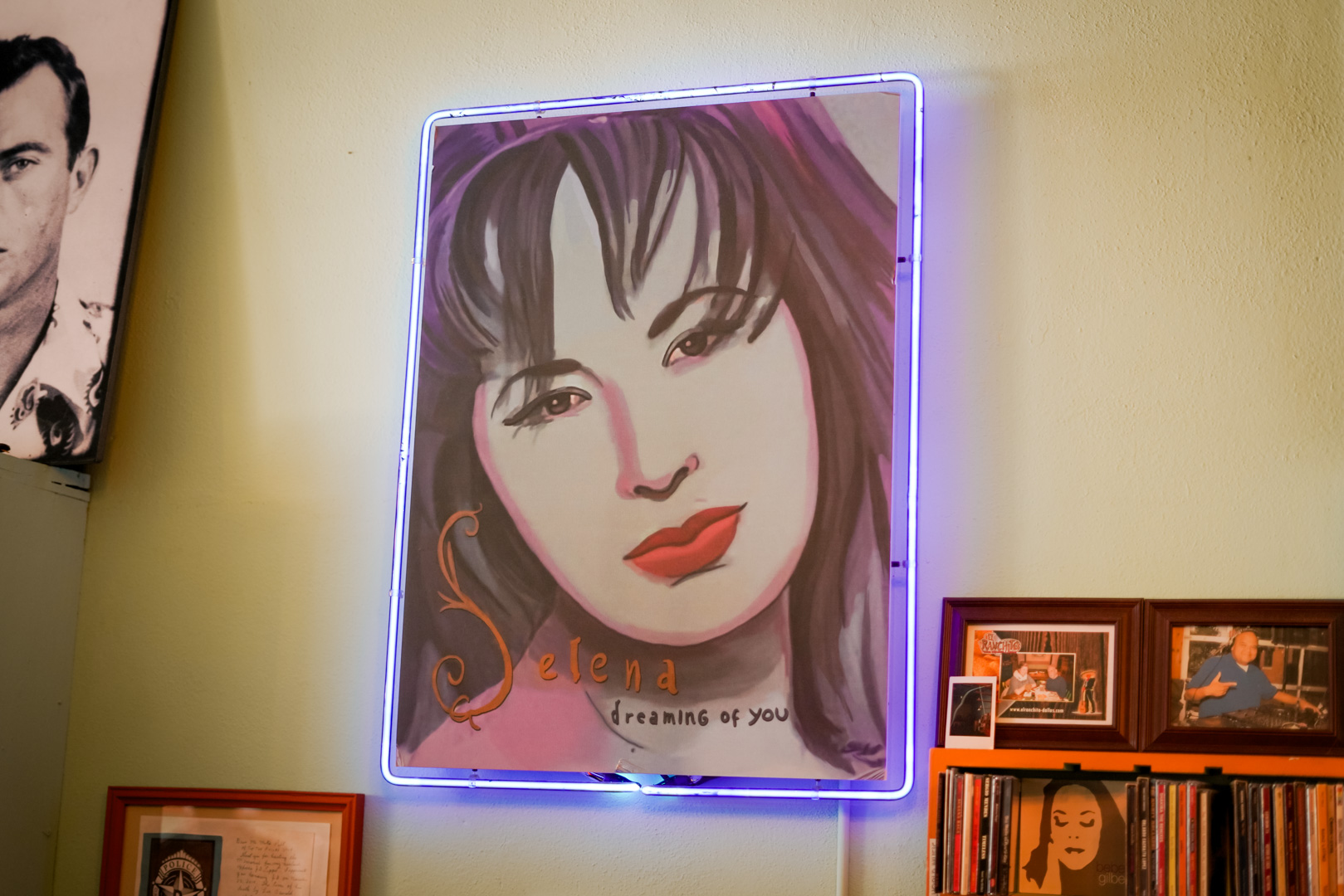 A glowing portrait of Selena